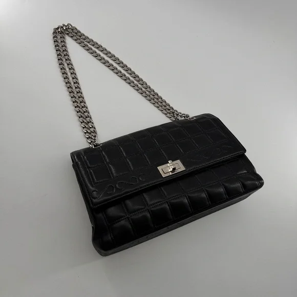 Chanel 2.55 - Picture 9 of 16